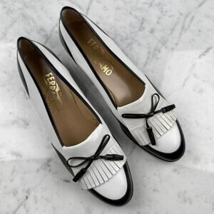 Salvatore Ferragamo Navy Blue White Tassel Heeled Loafers 7.5 Italy Preppy